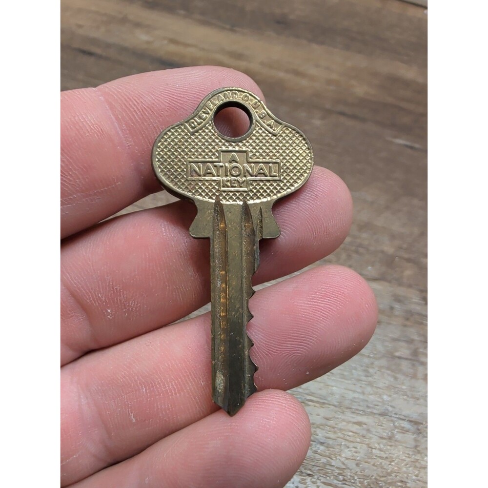 Vintage National Key Company Brass Key L4 E11 Mr. Key Lot Of 2 - Picture 3 of 6